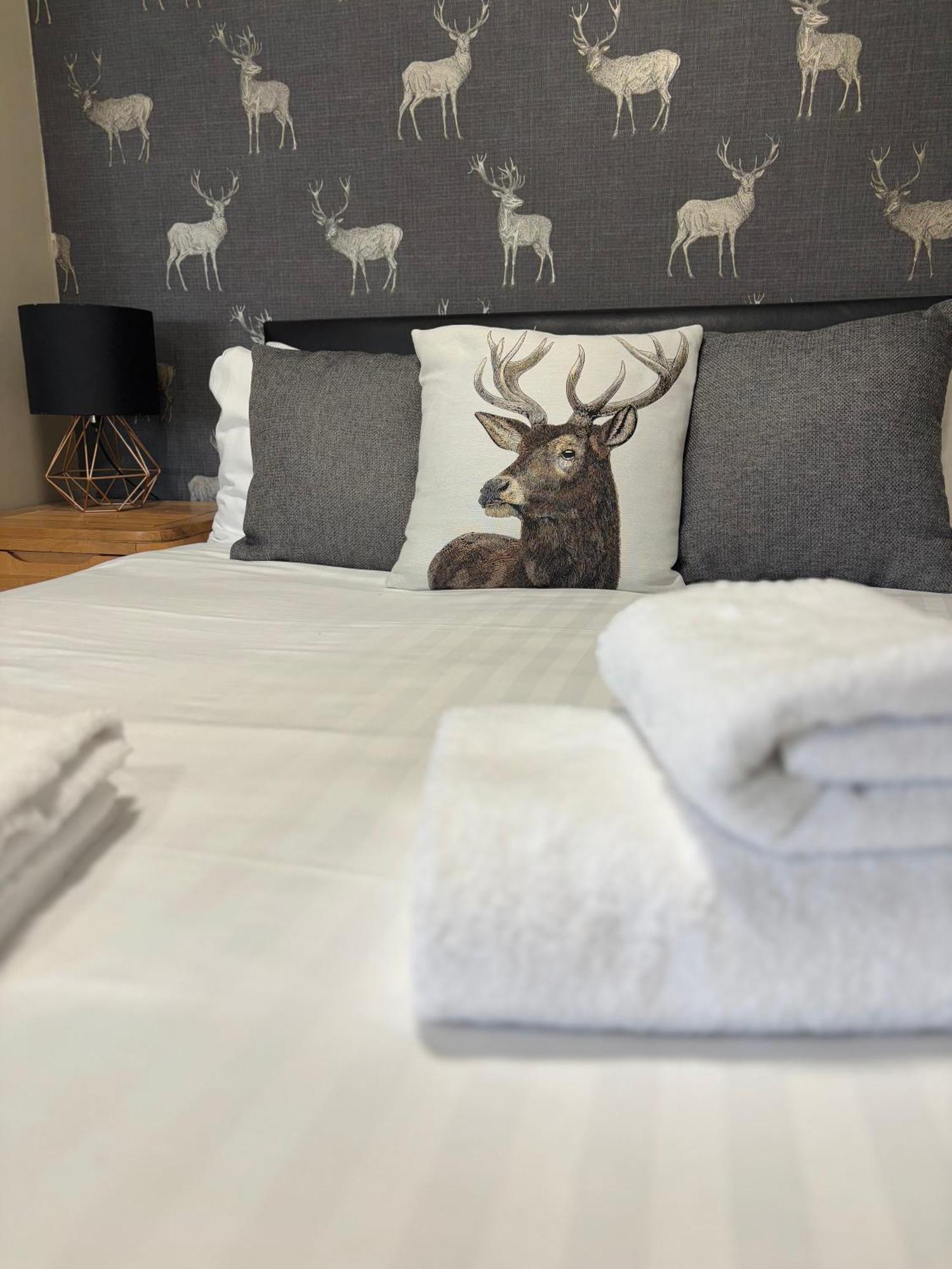 The Mortimer Arms (Adults Only) Ромси Экстерьер фото